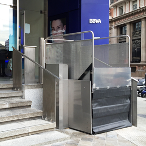 Plataforma vertical S08 Madrid